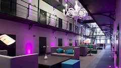 इन तकनीकी सुविधाओं से लैस हैं दुनिया की ये 7 जेलें! कैदियों को मिलती हैं लग्ज़री होटल जैसी सर्विस