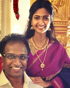 அப்பா அருண் பாண்டியனுக்கு 60-ஆவது திருமணம் செய்து வைத்து அழகு பார்த்த மகள்கள்! வைரல் போட்டோஸ்!