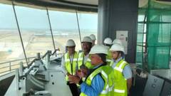 जेवर इंटरनेशनल एयरपोर्ट का निरीक्षण करने पहुंचे मुख्य सचिव, अधिकारियों के साथ की बैठक