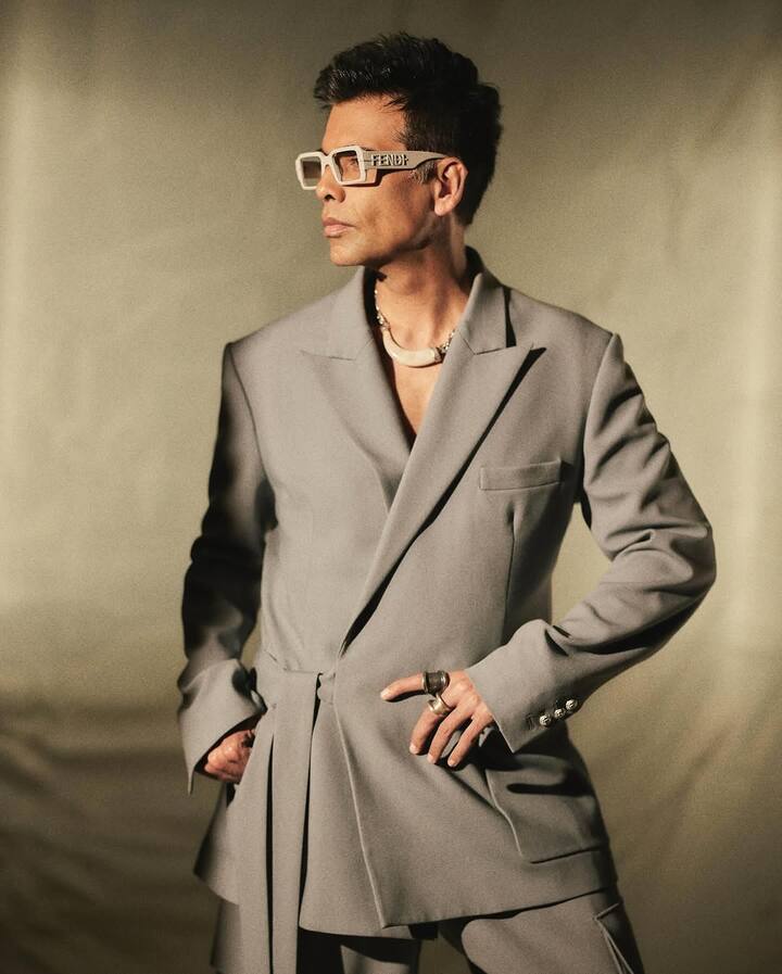 करण जौहर के शो द ट्रेटर्स प्राइम वीडियो पर स्ट्रीम हो रहा है और आजकल काफी चर्चा में है. इस शो में कई सेलिब्रिटीज ने हिस्सा लिया है और शो को ऑडियंस का अच्छा रिस्पॉन्स भी मिल रहा है.