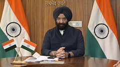 AAP Protests Outside Delhi Minister Sirsa's Office Over 'Derogatory' Remarks On Slum Dwellers
