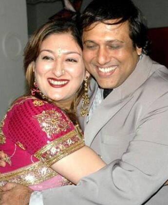 गोविंदा ने अपना ये रिलेशनशिप मीडिया और फैमिली से छुपाकर रखा था. वो छुपकर एक दूसरे से बात किया करते थे.