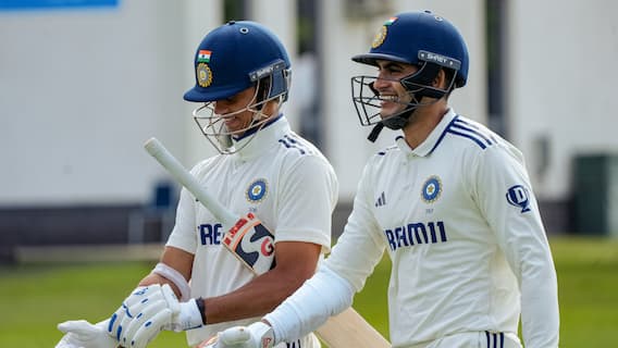 IND vs ENG 1st Test: क्यूरेटर ने बता दिया कैसी होगी हेडिंग्ले क्रिकेट ग्राउंड की पिच, बल्लेबाज और गेंदबाज में किसे करेगी मदद IND vs ENG 1st Test: क्यूरेटर ने बता दिया कैसी होगी हेडिंग्ले क्रिकेट ग्राउंड की पिच, बल्लेबाज और गेंदबाज में किसे करेगी मदद