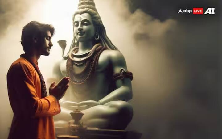 ਸਾਵਣ ਸ਼ਰਧਾ, ਵਿਸ਼ਵਾਸ ਅਤੇ ਸੰਜਮ ਦਾ ਮਹੀਨਾ ਹੈ, ਇਸ ਲਈ ਵਰਤ ਰੱਖਣ ਵਾਲਿਆਂ ਨੂੰ ਸਾਵਣ ਸ਼ੁਰੂ ਹੋਣ ਤੋਂ ਪਹਿਲਾਂ ਜ਼ਮੀਨ 'ਤੇ ਸੌਣ ਦਾ ਪ੍ਰਬੰਧ ਕਰਨਾ ਚਾਹੀਦਾ ਹੈ। ਇਸ ਮਹੀਨੇ ਬਿਸਤਰੇ ਤੋਂ ਬਚਣਾ ਚਾਹੀਦਾ ਹੈ। ਇਸ ਸਾਲ ਸਾਵਣ ਵਿੱਚ ਕੁੱਲ 4 ਸਾਵਣ ਸੋਮਵਾਰ ਹੋਣਗੇ। ਇਹ 14 ਜੁਲਾਈ ਤੋਂ ਸ਼ੁਰੂ ਹੋਵੇਗਾ, ਦੂਜਾ ਸਾਵਣ ਸੋਮਵਾਰ 21 ਜੁਲਾਈ ਨੂੰ, ਤੀਜਾ 28 ਜੁਲਾਈ ਨੂੰ ਅਤੇ ਚੌਥਾ 4 ਅਗਸਤ ਨੂੰ ਹੋਵੇਗਾ।