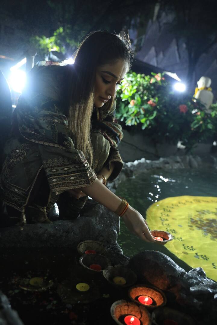 Their conversation also included a heart-to-heart discussion on the philosophy of “Shivoham”— I am Shiva, something that talks about the realisation of self.