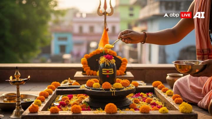 By offering ghee on the same Shivling, there is an increase in mental energy and also increases confidence.