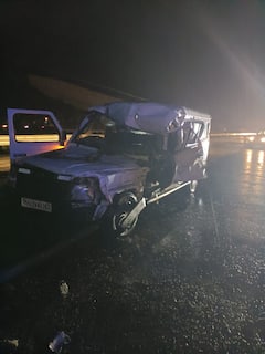 शहापूर समृद्धी महामार्गावर भीषण अपघात; परभणीच्या दोघांचा मृत्यू, 7 गंभीर जखमी; ट्रकच्या धडकेत क्रुझरचा चक्काचूर