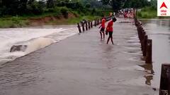 দু দিনের বৃষ্টিতে জলের তলায় তলিয়ে গেল গন্ধেশ্বরী নদীর ওপর মানকানালি সেতু