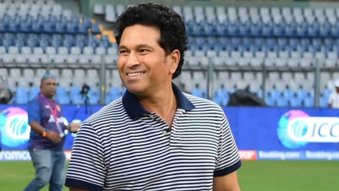 ind vs eng 1st test sachin tendulkar telling story when police stopped him in leeds सचिन तेंदुलकर को लीड्स जाते हुए पुलिस ने क्यों रोका, बीच सड़क पर की पूछताछ, वजह हैरान कर देगी