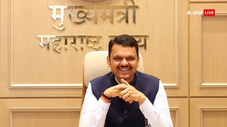 ‘Rahul Gandhi Doesn’t Know What India Makes’: Fadnavis Tells Him to Do Homework