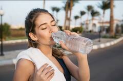 हर दिन की ये 6 आदतें, कमजोर कर रही है आपकी किडनी