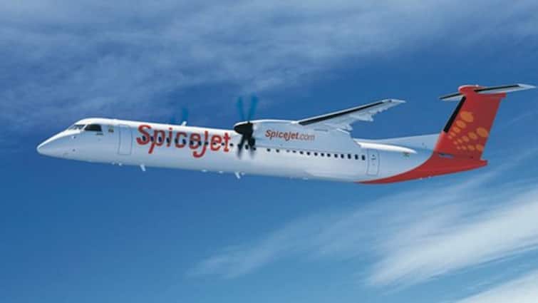 Two emergency landings in a day IndiGo flight returns to Delhi SpiceJet diverts after technical glitch एक ही दिन में दो विमानों की इमरजेंसी लैंडिंग! जानिए किन एयरलाइन कंपनी में तकनीकी खराबी से मचा हड़कंप