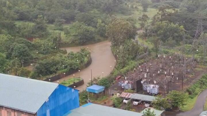 एक जूनपासून धरणाचे तांत्रिक वर्ष सुरू होते. यंदाच्या तांत्रिक वर्षातील ही पहिलीच अतिवृष्टीची नोंद आहे.