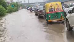 Rain Photos: અઢી ઇંચ વરસાદમાં જ અમદાવાદમાં બની પૂર જેવી સ્થિતિ, ઠેર-ઠેર ભરાયા ગોઠણ સમા પાણી