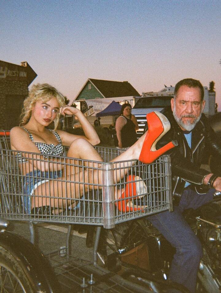 Few fans know that Sabrina Carpenter’s aunt is Nancy Cartwright, the Emmy-winning actress who voices Bart Simpson. Cartwright confirmed their family connection in a viral TikTok in July 2024.