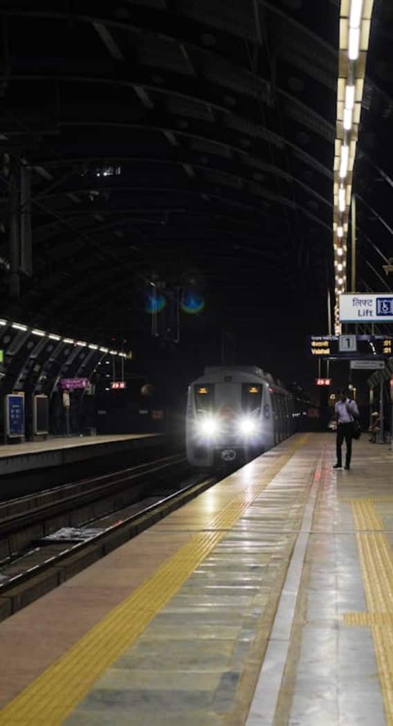 कैसे मोबाइल पर बुक कर सकते हैं मेट्रो टिकट