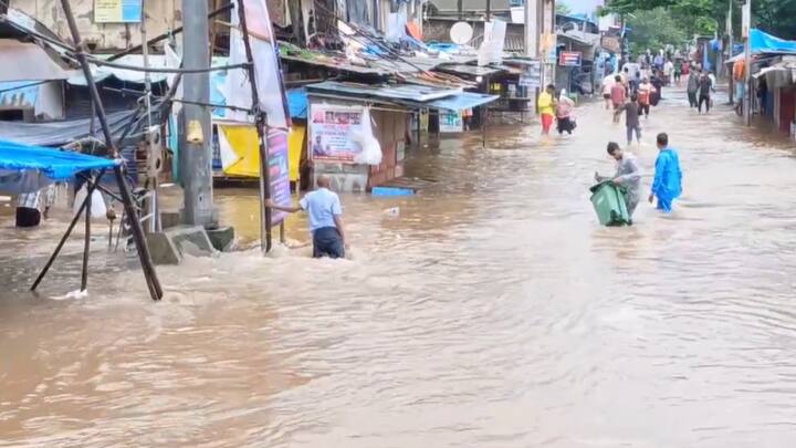 जिल्ह्याला आज ऑरेंज अलर्ट असल्यामुळे किनारपट्टी भागातील मच्छीमार आणि स्थानिक नागरिकांना घरीच राहण्याच्या सूचना देण्यात आल्या आहेत. ही सगळी परिस्थिती पाहता जिल्हा प्रशासनाने आपत्ती व्यवस्थापन पथकांना सज्ज ठेवले आहे.