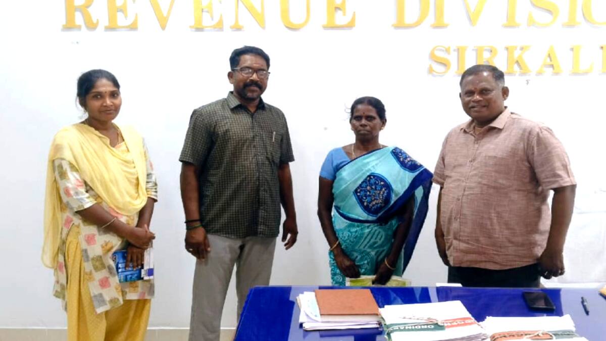 24 மாத கலைஞர் மகளிர் உரிமைத் தொகை: கோட்டாட்சியர் உதவியால் ஏழைப் பெண்ணுக்கு இன்ப அதிர்ச்சி!