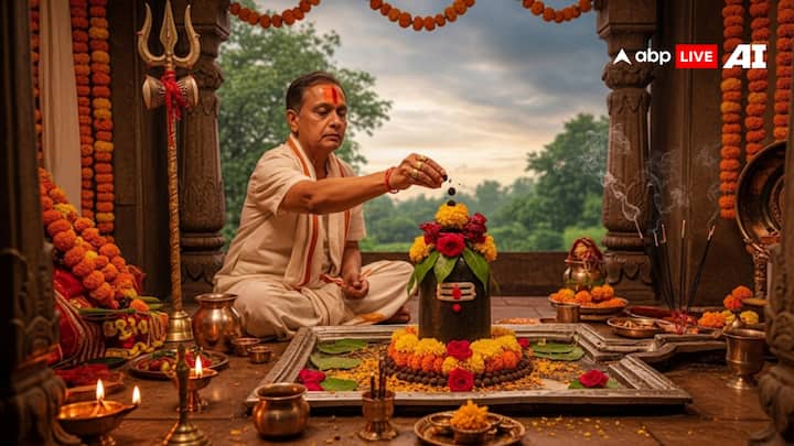 In the month of Sawan, offering black pepper to Shivling gets rid of diseases.