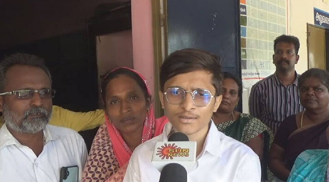 அரசுப்பள்ளியில் தமிழ் வழிக் கல்வி; சிவகங்கை டூ ஐஐடி- டெய்லர் மகன் சாதித்தது எப்படி?