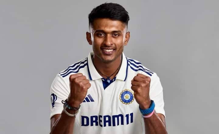 સાઈ સુદર્શન ત્રીજા નંબર પર બેટિંગ કરવા માટે મેદાનમાં ઉતર્યા હતા. તેઓ ફક્ત ચાર બોલ જ રમી શક્યા અને કોઈ રન બનાવ્યા વિના જ પેવેલિયન પરત ફર્યા. આ સાથે, સાઈ સુદર્શન ડેબ્યૂમાં ત્રીજા નંબર પર બેટિંગ કરતી વખતે શૂન્ય પર આઉટ થનાર પ્રથમ ભારતીય ક્રિકેટર બન્યા છે.