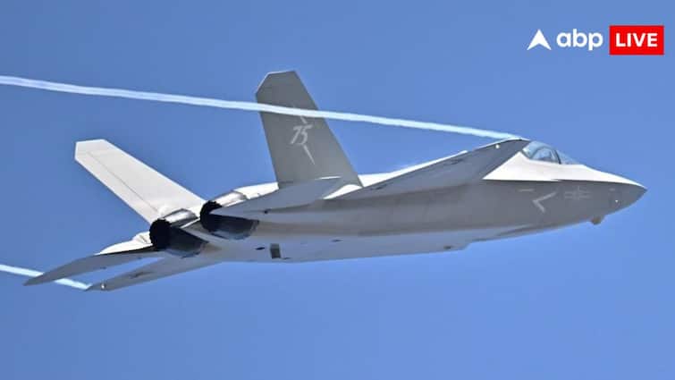 pakistan is buying China J-35 5th generation stealth fighter jet Why India Should Worried चीन से ऐसा फाइटर जेट खरीदने जा रहा पाकिस्तान, जो देता है US के F-35 को टक्कर, बढ़ी भारत की टेंशन