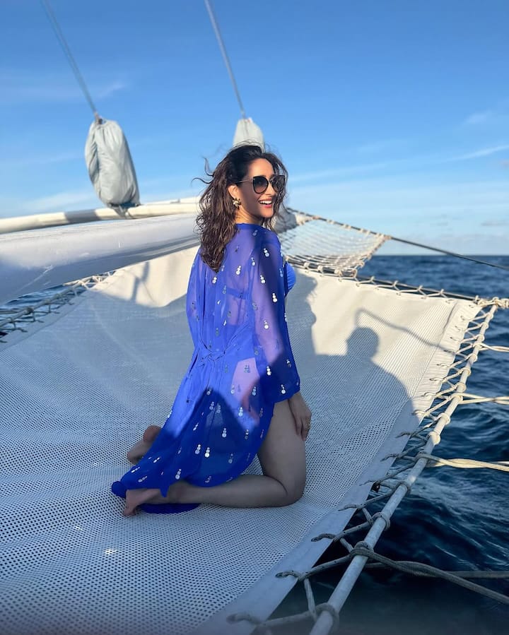 ప్రగ్యా జైస్వాల్ లేటెస్ట్ బికినీ ఫోటోలు (Image Courtesy: jaiswalpragya / Instagram)