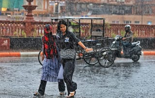 ગુજરાતમાં આવતીકાલે 5 જિલ્લામાં મેઘરાજા ધૂમ મચાવશે: 22 જૂને 19 જિલ્લામાં ભારેથી અતિભારે વરસાદનું એલર્ટ!