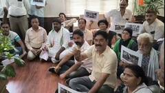 आगरा: भारी बारिश से ताजनगरी में जलभराव, कांग्रेस नेताओं का नगरायुक्त कार्यालय पर प्रदर्शन