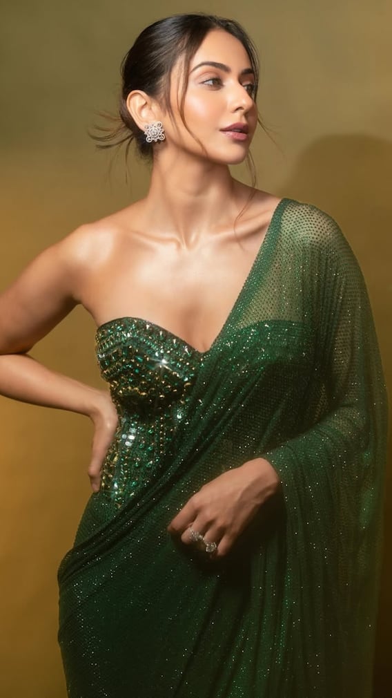 অঙ্ক নিয়ে পড়াশোনা, কেবল পকেটমানির জন্য সিনেমায় এসেছিলেন এই অভিনেত্রী!