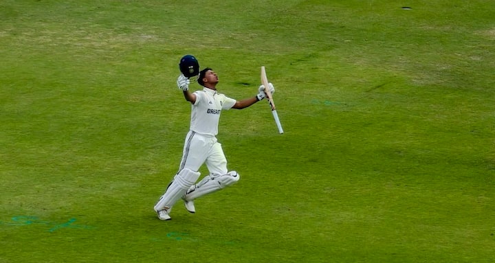 जायसवाल ने पारी की शुरुआत से ही इंग्लैंड के गेंदबाजों पर दबाव डाला. जायसवाल खराब गेंदों पर प्रहार करने से नहीं चूक रहे थे. वो तेजी से रन बनाने की कोशिश कर रहे थे.