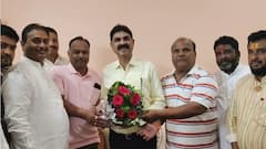 मनसे नेते बाळा नांदगावकरांची सोलापुरातील शिवसैनिकांनी घेतली भेट; 'तो' जल्लोष परत यावा म्हणत घातली साद!