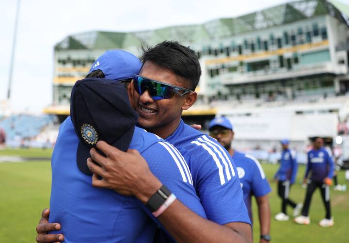 23 वर्षीय सुदर्शनला प्लेइंग इलेव्हनमध्ये संधी मिळेल की नाही याबद्दल आधीच शंका होती, कारण करुण नायर उत्तम फॉर्ममध्ये आहे.