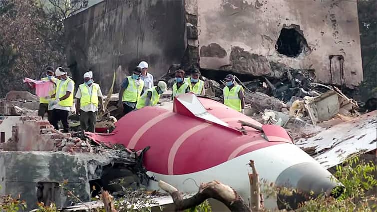 Air India Plane Crash: उड़ान से पहले ही तय था AI-171 का क्रैश! एयर इंडिया हादसे पर चौंकाने वाला खुलासा Air India Plane Crash: air-india-ai171-crash-investigation-power-failure-not-pilot-error Air India Plane Crash: उड़ान से पहले ही तय था AI-171 का क्रैश! एयर इंडिया हादसे पर चौंकाने वाला खुलासा