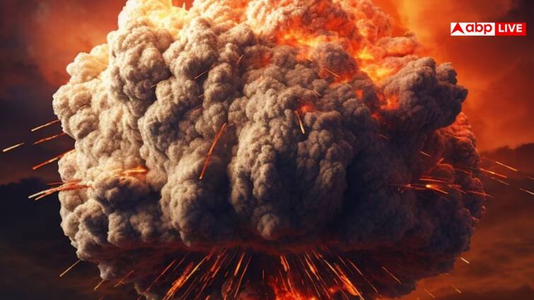 परमाणु बम से कितना खतरनाक है क्लस्टर बम, यह कितने देशों के पास? iran use cluster bomb iran israel war news How dangerous is cluster bomb than nuclear bomb how many countries use it परमाणु बम से कितना खतरनाक है क्लस्टर बम, यह कितने देशों के पास?
