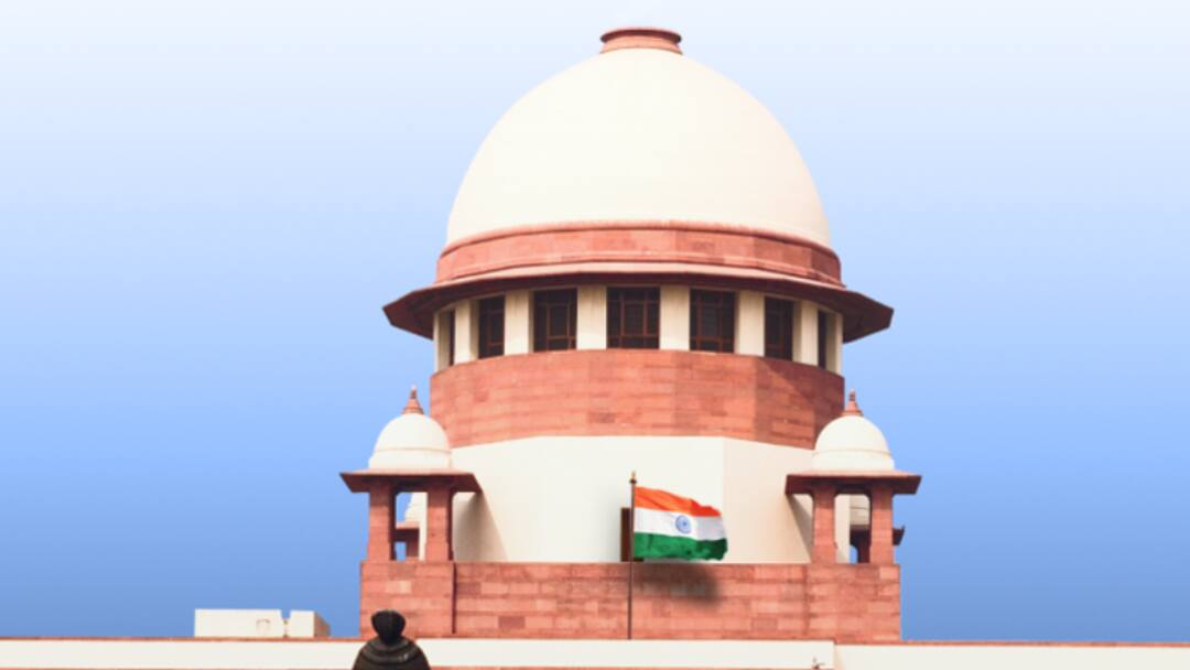 Supreme Court Stays Demolition Of Temple In Madurai Seeks Civic Body Reply Supreme Court Stays Demolition Of Temple In Madurai, Seeks Civic Body's Reply