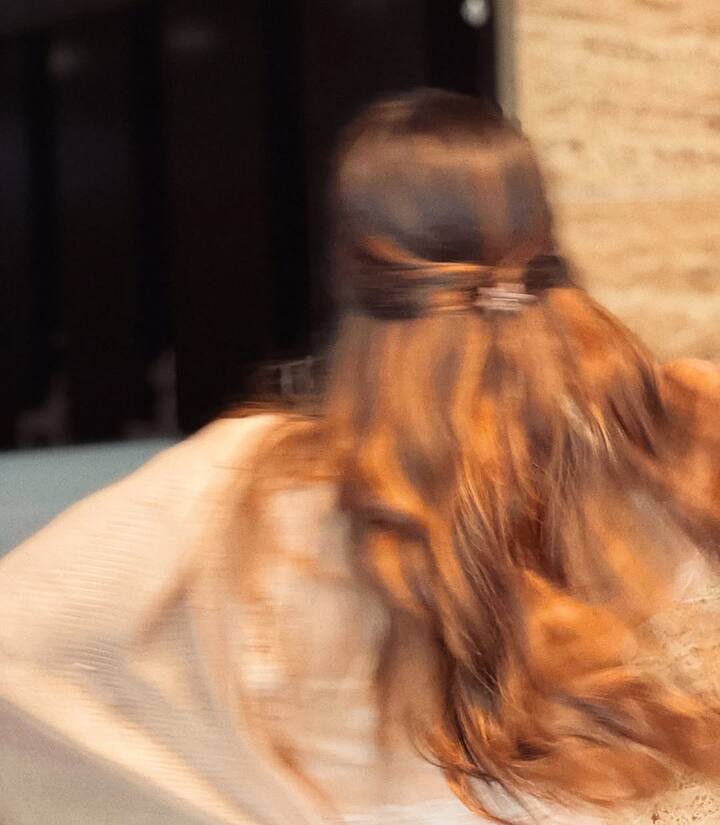 8 వసంతాలు సినిమా మొత్తాన్ని తన భుజాలపై నడిపించిందంటూ అనంతిక అందం, నటన గురించి ప్రత్యేకంగా పొగుడుతున్నారంతా..