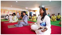 చక్ర సిద్ధ ఆధ్వర్యంలో హైదరాబాద్‌లోని మోకిలాలో అంతర్దాతీయ యోగా డే వేడుకలు