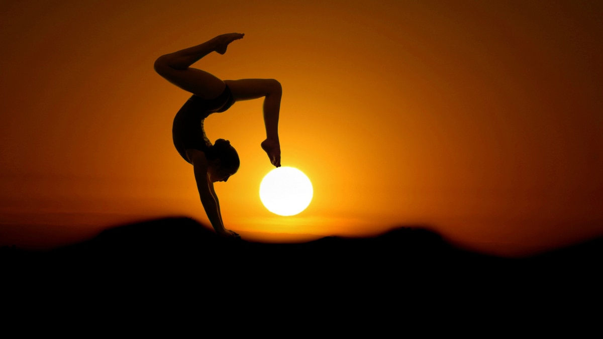 Inversions For Inner Strength — Benefits Of Headstands, Shoulder Stands, And More