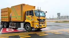 नोएडा इंटरनेशनल एयरपोर्ट पर रनवे की सफाई में इस्तेमाल होगी क्लीनजेट मशीन, जानें क्या है खासियत