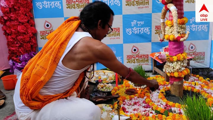 এই 'প্রাণাঙ্কুর' ভাবনা যার মস্তিষ্কপ্রসূত যে পার্থ মাইতি বলছেন, ''ক্রমাগত গাছ কেটে ফেলা হচ্ছে এখন চারিদিকে। পৃথিবীজুড়ে এই সমস্যা। যার জন্য দূষণের মাত্রা বাড়ছে। এছাড়া দাবানল, সুনামির মত বিপর্যয় নেমে আসছে। তাই একটা সামাজিক বার্তা দিতে চেয়েছিলাম।''