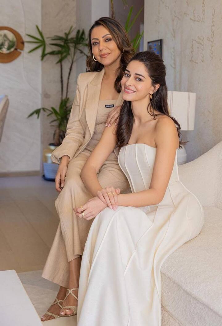 Very few people will know that Gauri Khan has designed the interior of this dream house of Ananya Pandey. The designer has put the look of Ananya's house four to four - Khanda with his creativity.