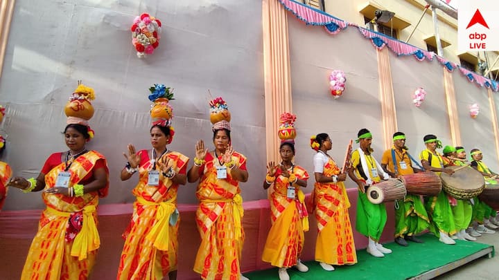 এদিনের অনুষ্ঠানেই প্রাণাঙ্কুর যে ভাবনা, তার থিম সং উন্মোচিত হয়। এছাড়া অনুষ্ঠানে বিশেষ অতিথি থেকে শুরু করে আগত প্রায় সবাইকেই চারাগাছ উপহার হিসেবে দেওয়া হয়।