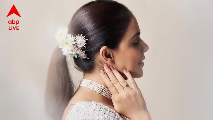 বর্তমানে বলিউডে হাতে গোনা কাজ করেন জেনেলিয়া। কাজের সংখ্যা কমিয়েছেন রীতেশও। কাজের পাশাপাশি, দুই ছেলেকে বড় করার জন্য যথেষ্ট সময় দেন রীতেশ ও জেনেলিয়া দুজনেই।