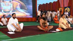 International Yoga Day: बाबा रामदेव ने 1 लाख लोगों के साथ किया योग, सीएम सैनी बोले- बनाएंगे नशा-रोगमुक्त हरियाणा