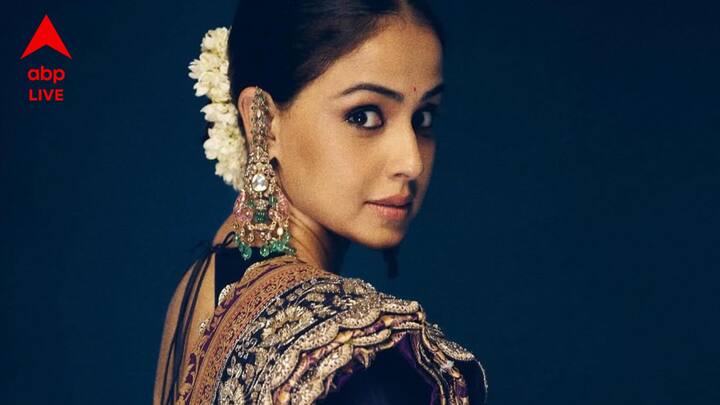 গোটা বিষয়টা পুরোপুরি নাকচ করে জেনেলিয়া জানান, এটা একেবারেই রটনা। জনের সঙ্গে বিবাহের দৃশ্যের শ্যুট ছিল বটে, কিন্তু এরকম কোনও ঘটনাই ঘটেনি।