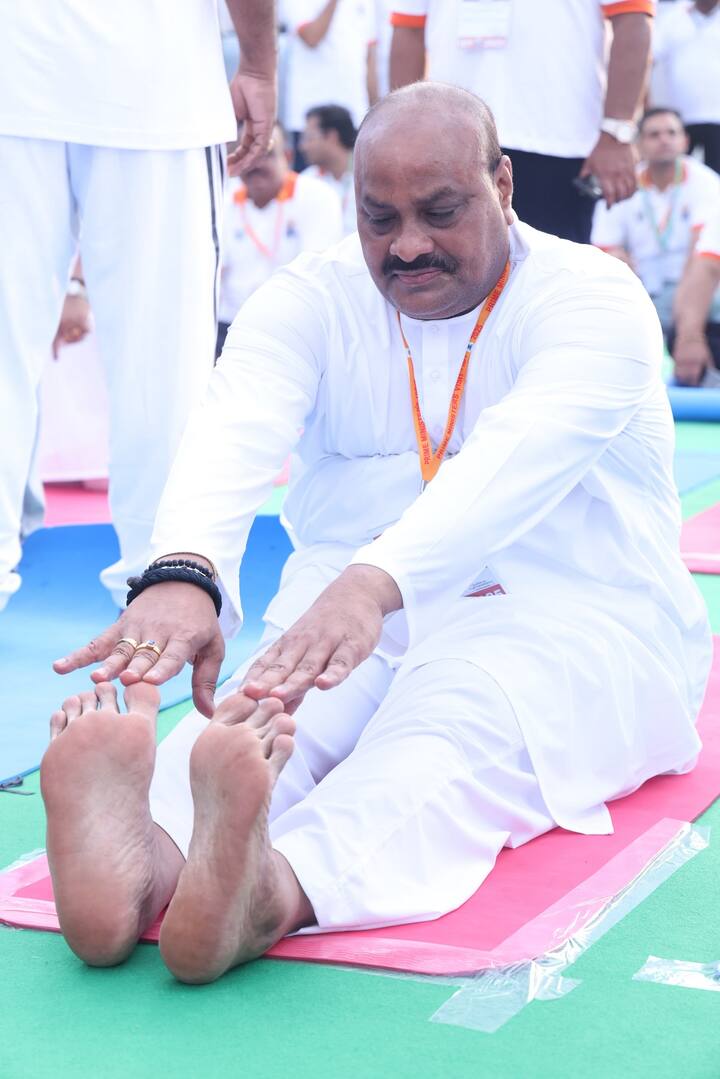 అంతర్జాతీయ యోగా దినోత్సవం  విశాఖపట్నంలో నిర్వహించడం రాష్ట్రనికే గర్వకారణమని, ప్రపంచ దేశాలు విశాఖ వైపు చూస్తున్నాయని ఏపీ వ్యవసాయశాఖ మంత్రి కింజరాపు అచ్చెన్నాయుడు అన్నారు.
