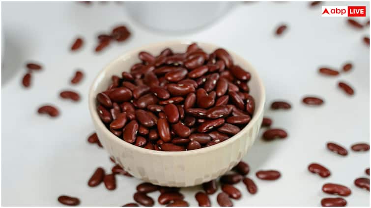 Can Kidney Beans easily cook by ice in boiling water क्या वाकई पानी में बर्फ डालकर उबालने से एक बार में गल जाता है राजमा? जानें क्या है ये हैक