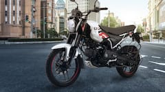 सस्ती हो गई दुनिया की पहली CNG बाइक, 100 KM माइलेज वाली Bajaj Freedom की ये है कीमत