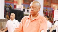 PHOTOS: लेह से विशाखापट्टनम और समंदर से सीमा तक... पूरे देश ने किया योग; देखें तस्वीरें